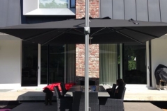 tuinparasol Palestro zwart (2)