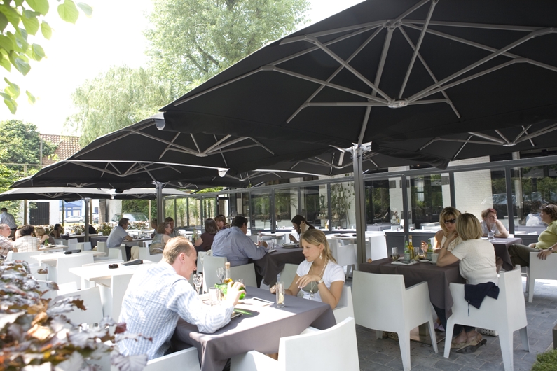 exegese alleen agitatie PARASOLS XL | Luxe Zwevende of Hangende Horecaparasol voor uw Terras